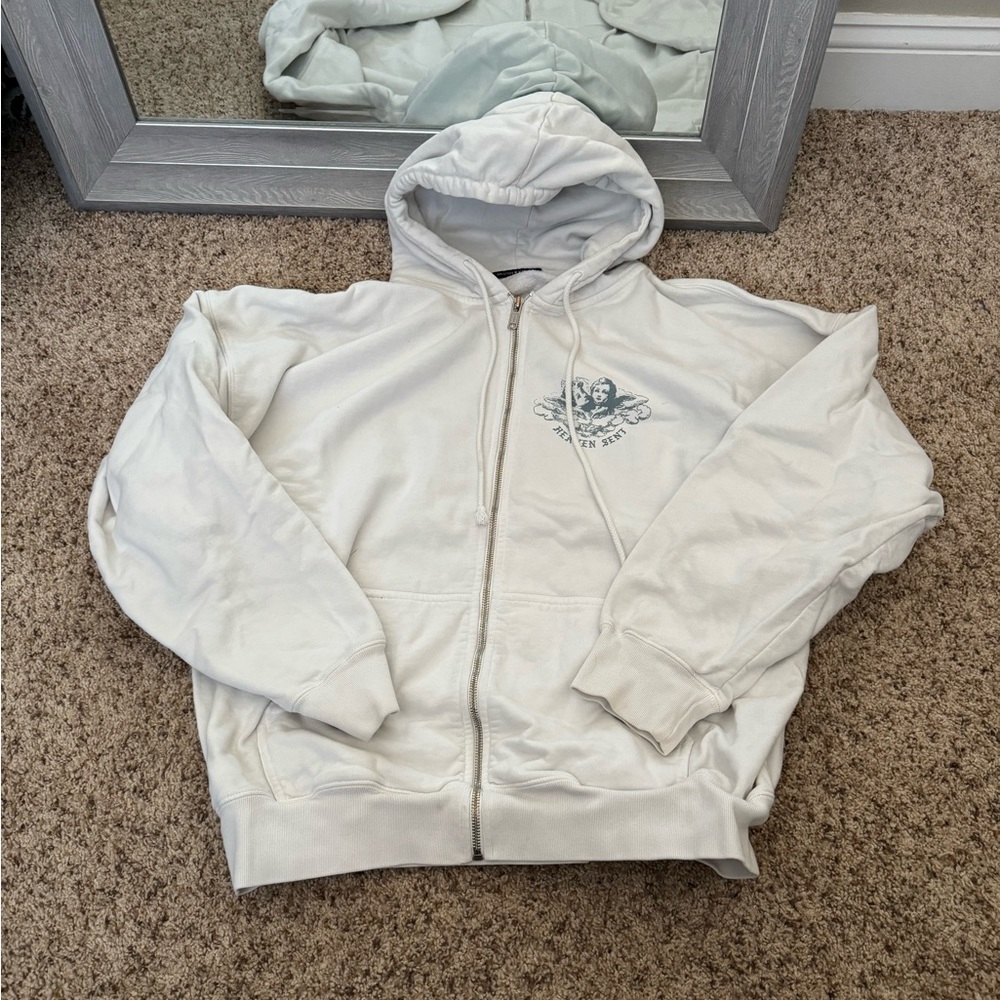 Brandy Melville / John Galt White Heaven Sent Zip-Up Hoodie